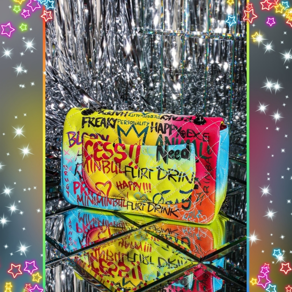 ‼️CLEARANCE PRICE FIRM‼️Host Pick🎉Graffiti Bag🎉 - Picture 6 of 8